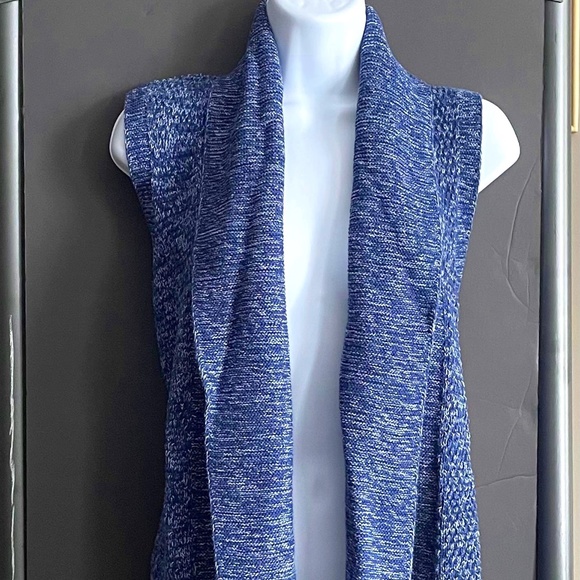 GAP Sleeveless Blue & White Open Sweater/Cardigan - Picture 1 of 4